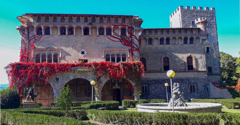 villa-d-ayala-castello-FB copia