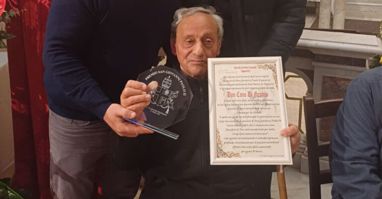premio san giovanni paolo II FB